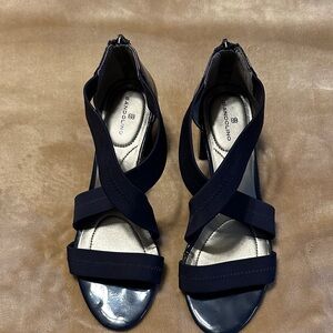 Bandolino Women's Navy Strappy Heels